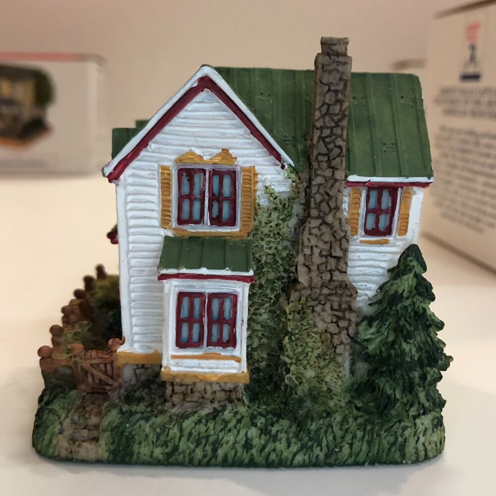 The Henshaw House 1999 Liberty Falls Collection AH181 with Original Box - Picture 6 of 16